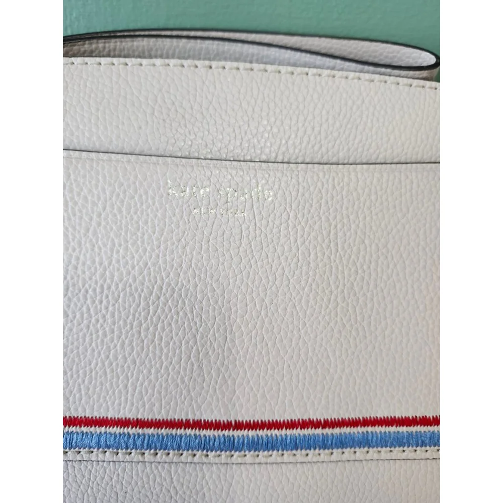 Kate Spade Beige Wristlet Clutch One Size